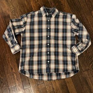 Abercrombie boys size median plaid shirt, button-down collar pocket in the front